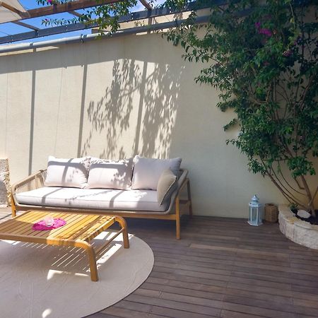 Eco Aparthotel The Dreamers'S Club ลุมบาร์ดา ภายนอก รูปภาพ