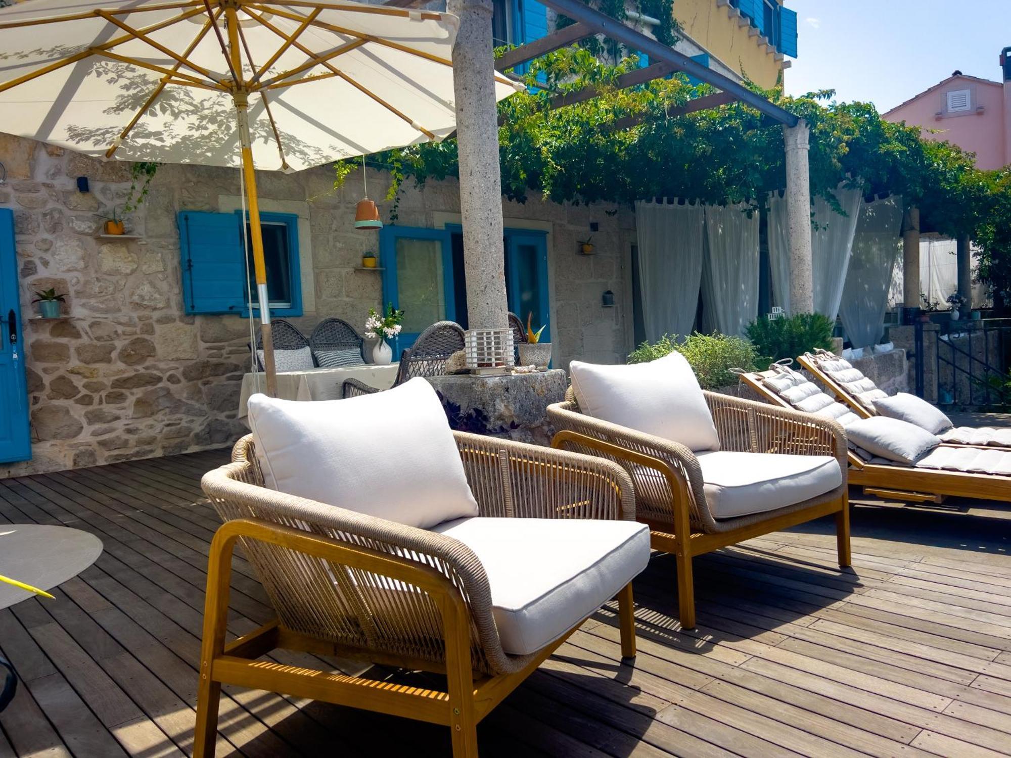 Eco Aparthotel The Dreamers'S Club ลุมบาร์ดา ภายนอก รูปภาพ
