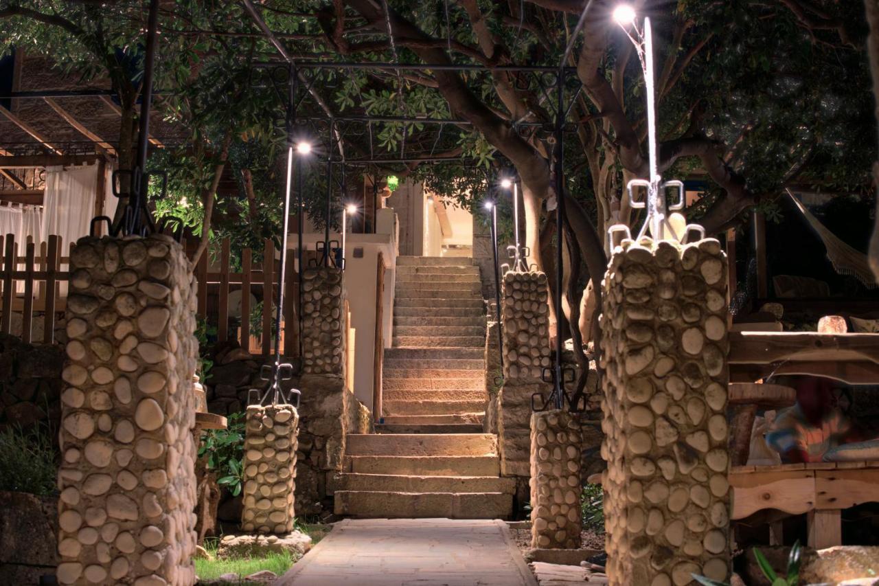 Eco Aparthotel The Dreamers'S Club ลุมบาร์ดา ภายนอก รูปภาพ