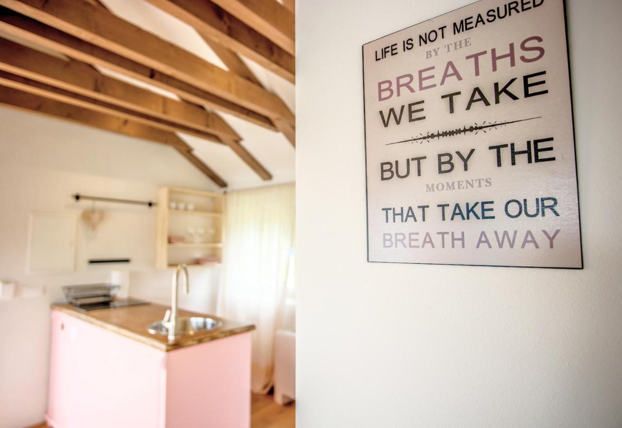 Eco Aparthotel The Dreamers'S Club ลุมบาร์ดา ภายนอก รูปภาพ