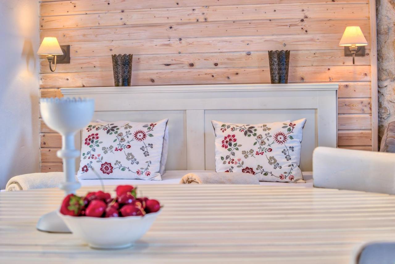 Eco Aparthotel The Dreamers'S Club ลุมบาร์ดา ภายนอก รูปภาพ